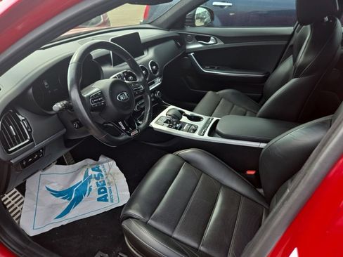Used 2020 Kia Stinger GT2 image 7