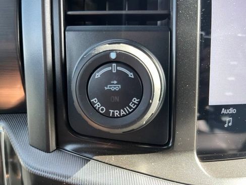 Used 2026 Ford F150 Lariat AWD/4WD image 35