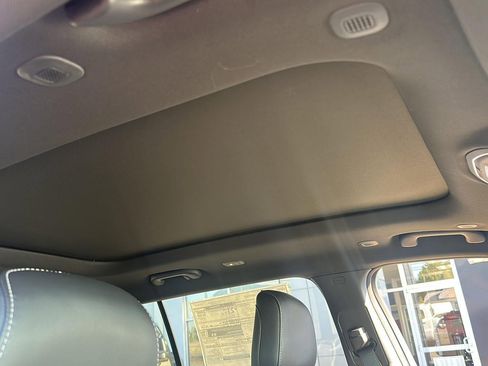 New 2025 Jeep Grand Cherokee L Limited w/ Black Appearance Package image 7