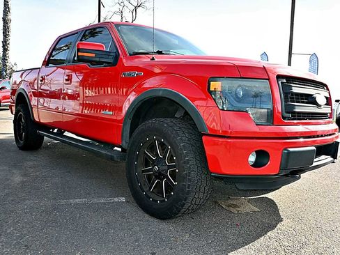 Used 2014 Ford F150 FX4 w/ Equipment Group 402A Luxury image 3