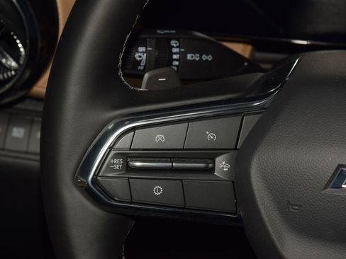 New 2026 Chevrolet Equinox ACTIV AWD/4WD image 32