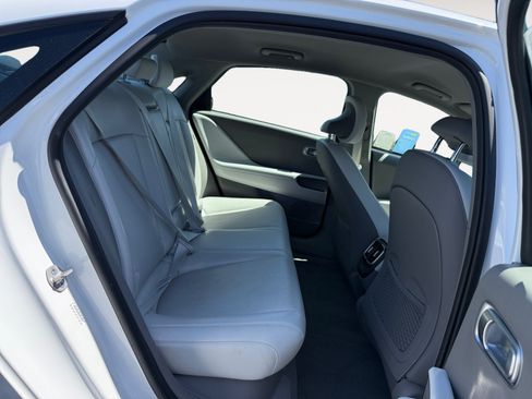 Used 2023 Hyundai Ioniq 6 SEL AWD/4WD image 18