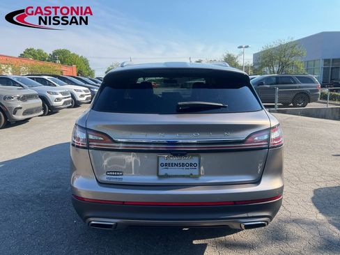Used 2021 Lincoln Nautilus FWD w/ Equipment Group 101A image 5