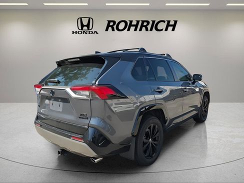 Used 2024 Toyota RAV4 XSE image 5