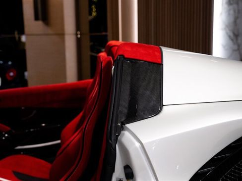 Used 2020 Ferrari 488 Pista Spider RWD image 28