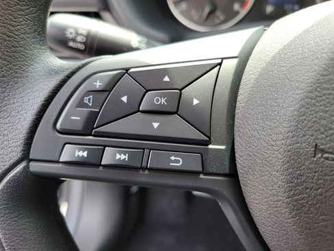 New 2025 Nissan Sentra S image 33