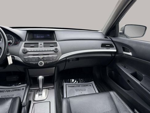 Used 2011 Honda Accord SE image 22