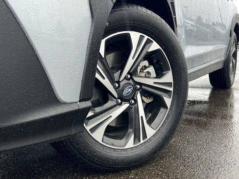 Used 2024 Subaru Crosstrek 2.0i Premium image 2