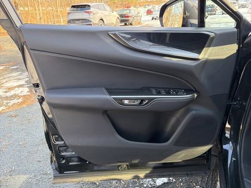 Used 2022 Lexus NX 350 AWD image 18