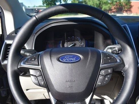Used 2024 Ford Edge Titanium w/ Equipment Group 301A AWD/4WD image 38