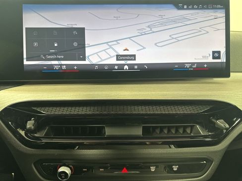 New 2026 BMW 330i xDrive Sedan w/ M Sport Package AWD/4WD image 17