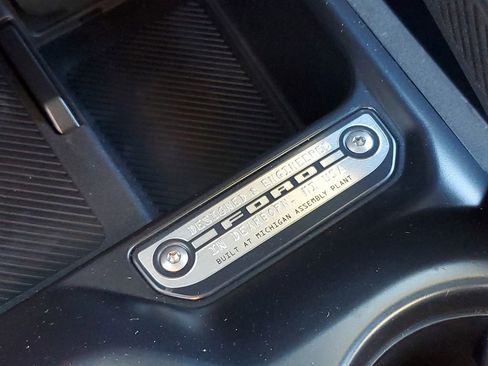 New 2026 Ford Bronco Outer Banks w/ Sasquatch Package image 25