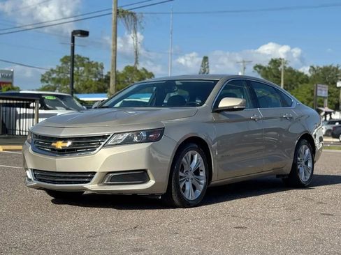 Used 2014 Chevrolet Impala LT w/ Convenience Package image 2