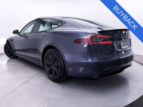 Used 2022 Tesla Model S Plaid AWD/4WD image 2