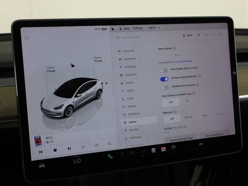 Used 2023 Tesla Model 3 Standard Range image 37