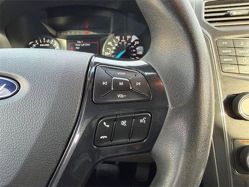 Used 2018 Ford Explorer FWD image 13