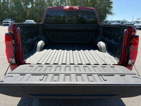 New 2026 Chevrolet Colorado ZR2 AWD/4WD image 7