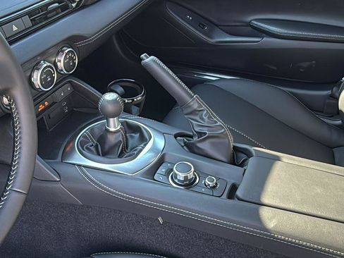 New 2025 MAZDA MX-5 Miata Sport w/ Weather Package image 15