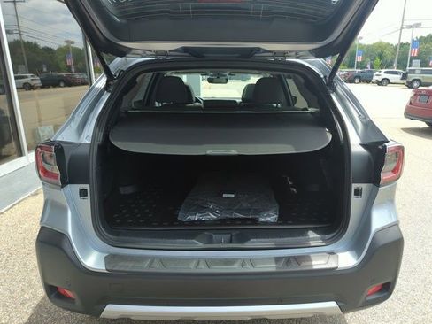 New 2025 Subaru Outback Limited image 22