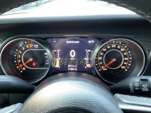 Used 2022 Jeep Wrangler Unlimited Sport AWD/4WD image 21