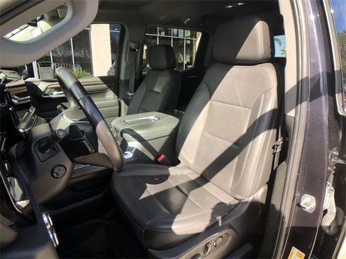 Certified 2022 GMC Sierra 1500 SLT w/ SLT Premium Plus Package image 19