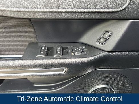 Certified 2021 Ford Expedition XLT image 12