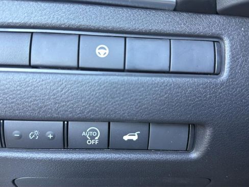 New 2026 Nissan Rogue SV AWD/4WD image 22