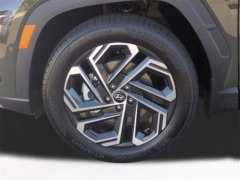 New 2026 Hyundai Tucson Limited image 11