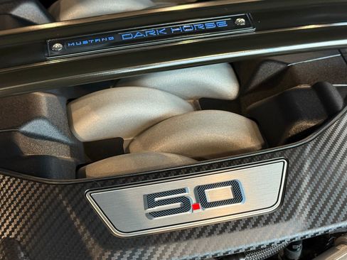 Used 2024 Ford Mustang Dark Horse image 34