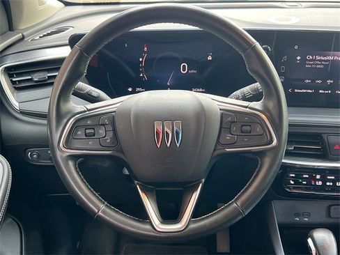 Used 2024 Buick Encore GX Avenir image 23