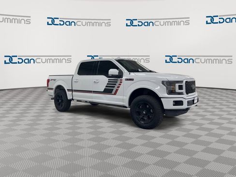 Used 2018 Ford F150 Lariat w/ Equipment Group 502A Luxury AWD/4WD image 2