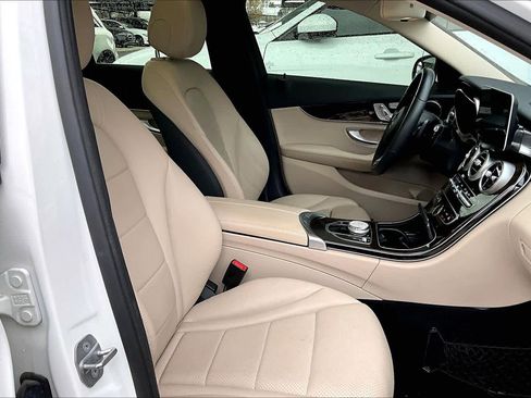 Certified 2018 Mercedes-Benz C 300 Sedan image 8