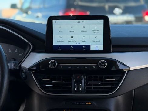 Certified 2021 Ford Escape SEL image 21