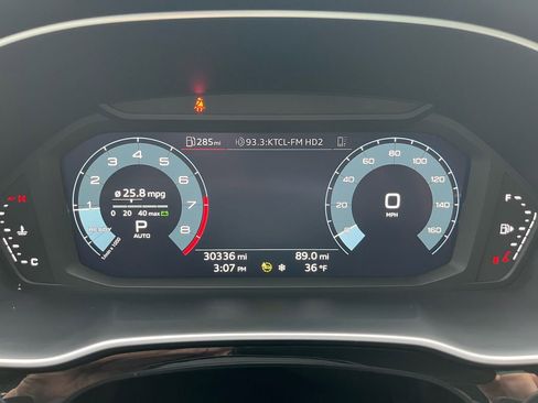 Used 2022 Audi Q3 2.0T Premium Plus image 47