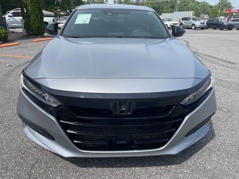 Used 2019 Honda Accord Sport image 5