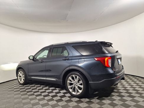Used 2022 Ford Explorer Platinum w/ Equipment Group 601A RWD image 7