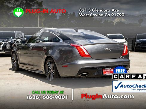 Used 2019 Jaguar XJ Supercharged image 2