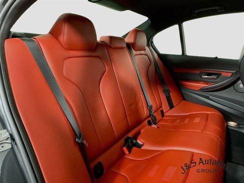Used 2018 BMW M3 image 34