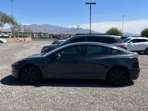 Used 2024 Tesla Model 3 RWD image 3
