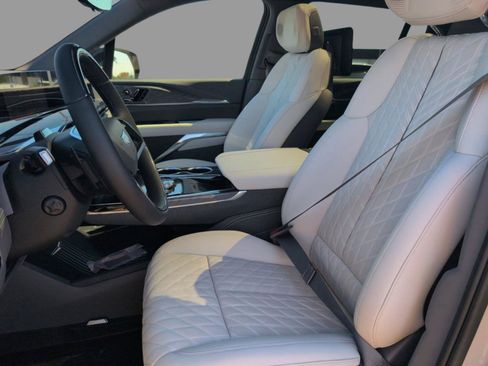 New 2026 Cadillac Escalade IQ Luxury 1 w/ LPO, Floor Liner Package image 9