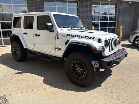Used 2022 Jeep Wrangler Unlimited Rubicon w/ Xtreme Recon 35" Tire Package AWD/4WD image 19