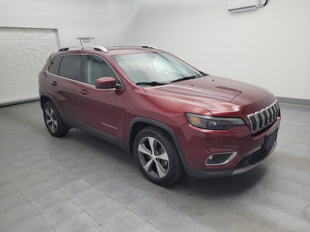Used 2019 Jeep Cherokee Limited FWD image 11