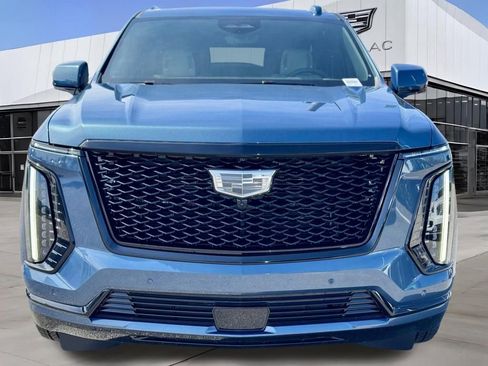 New 2026 Cadillac Escalade ESV Sport w/ Touring Package image 4