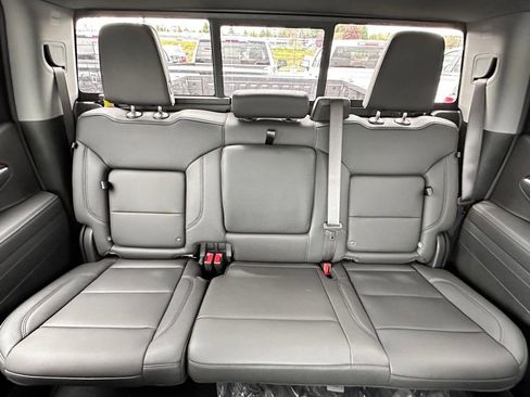 New 2026 GMC Sierra 1500 SLT w/ SLT Premium Plus Package AWD/4WD image 22
