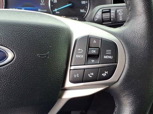 Used 2024 Ford Explorer XLT w/ Equipment Group 202A image 18