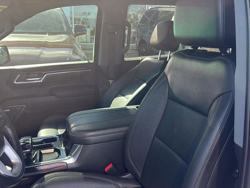 Used 2023 GMC Sierra 1500 SLT w/ SLT Convenience Package image 12