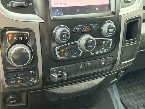 Used 2022 RAM 1500 Classic Warlock AWD/4WD image 13