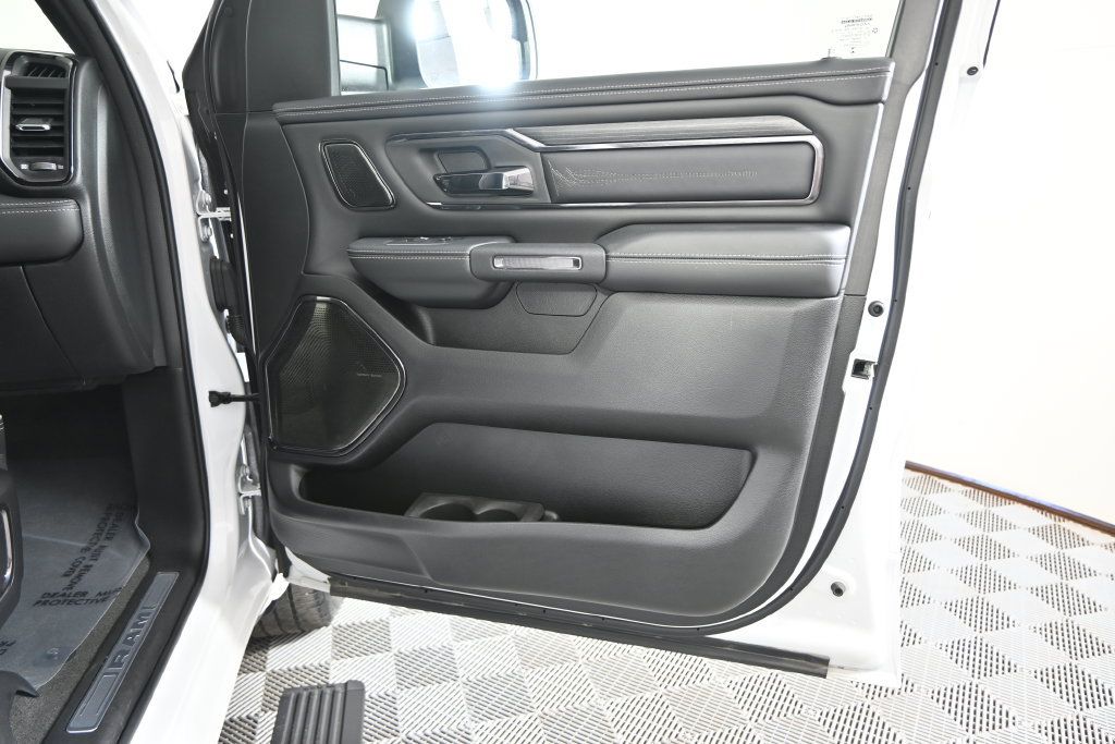 Used 2024 RAM 1500 Limited AWD/4WD image 15