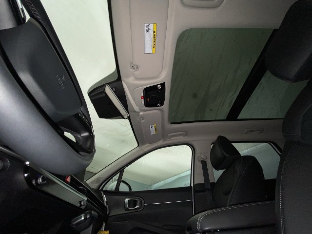 Used 2026 Kia Sorento S w/ S Panoramic Sunroof Package FWD image 22