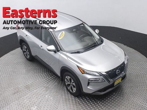 Used 2023 Nissan Rogue SV AWD/4WD image 62